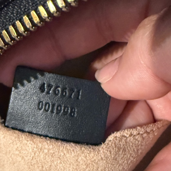 GUCCI Calfskin Matelasse GG Marmont Backpack - Picture 11 of 11